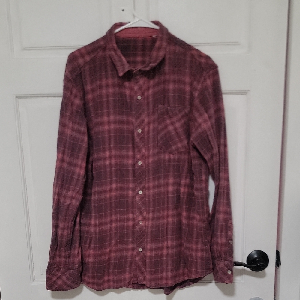Urban Outfitters Urban Renewal Unisex Women Men's Plaid Button-Up Flannel Shirt